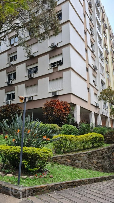 Image 30 - 227388